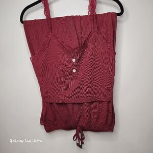 Elegant Burgundy Lace Trimmed Women's Top And Bottoms Pajamma Set✨️